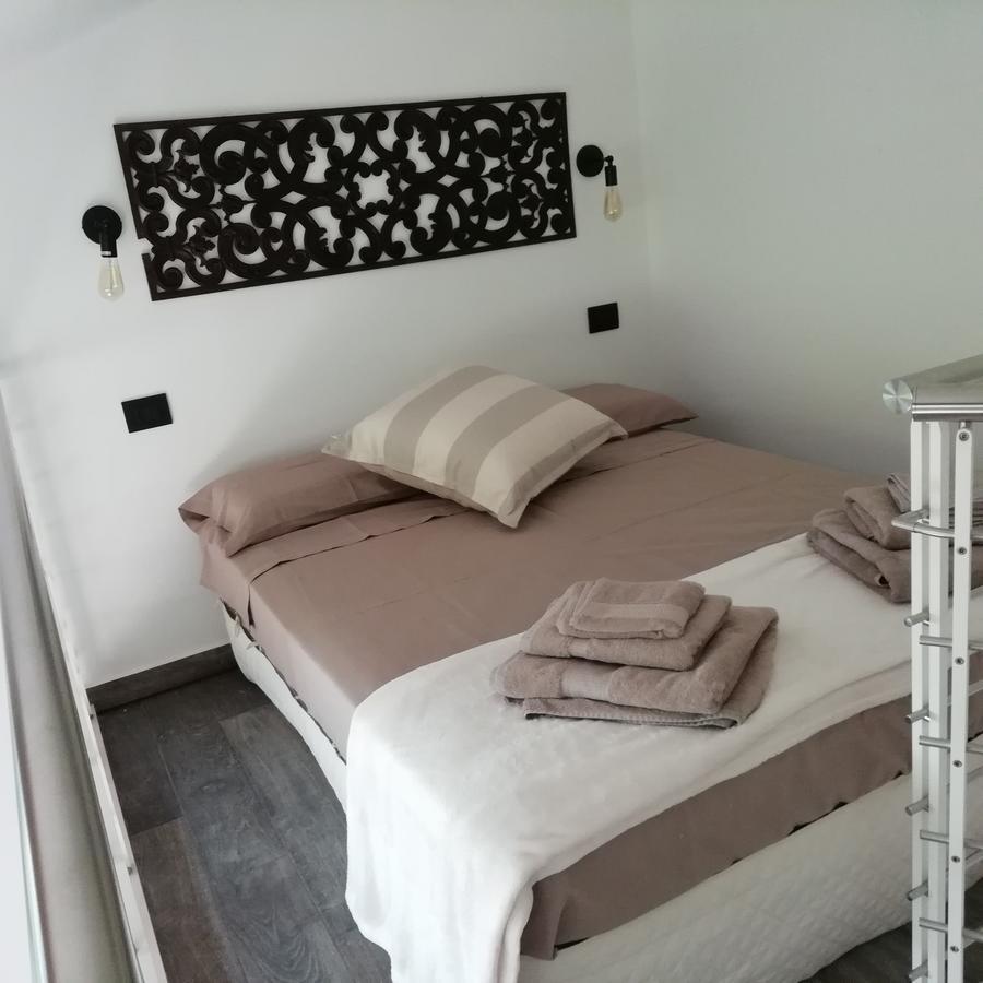 Agriturismo Podere Nigriano ซาโล ภายนอก รูปภาพ