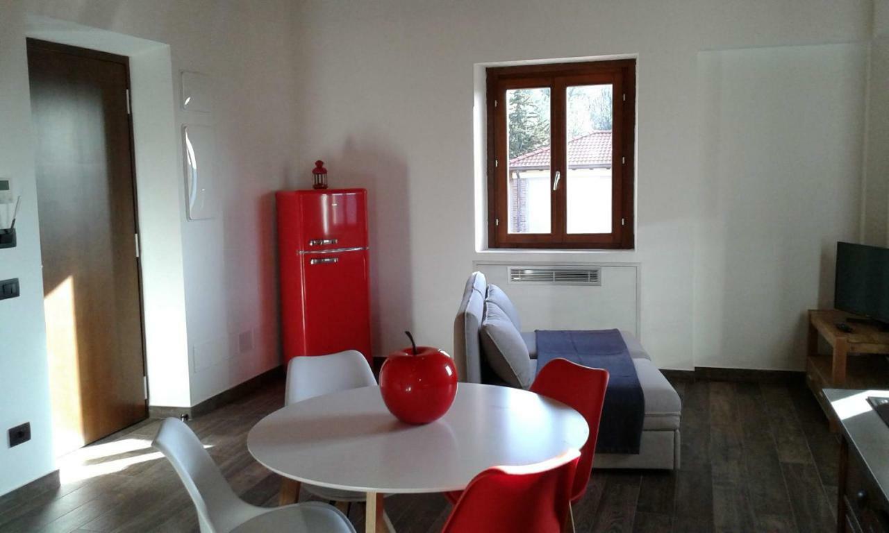 Agriturismo Podere Nigriano ซาโล ภายนอก รูปภาพ